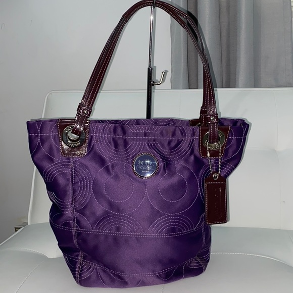 Authentic Coach Purple 💜Bag - Picture 1 of 17